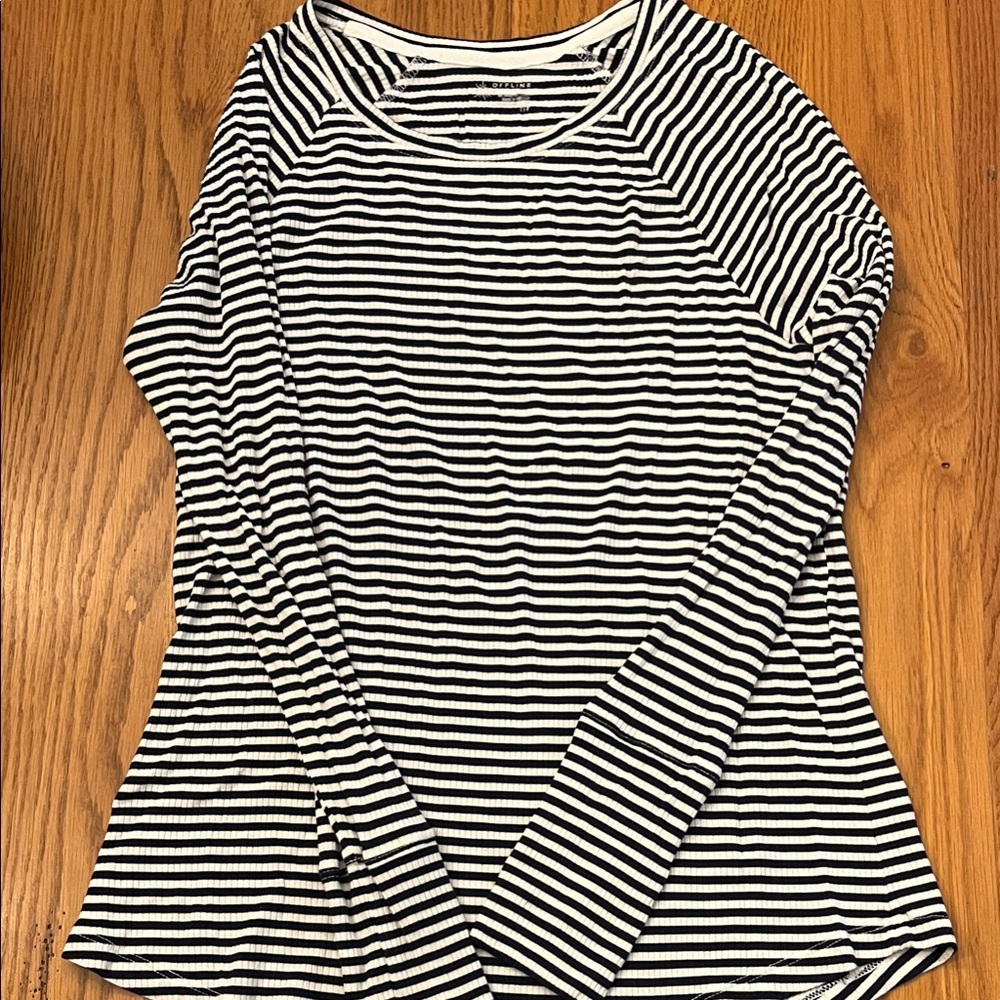 Aerie Black and White Striped Long Sleeve Tee